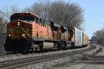 Westbound vehicle train rolls through Union